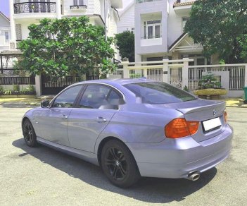 BMW 3 Series   2011 - Bán xe BMW 320i sản xuất 2011, màu tím, số tự động, 453tr