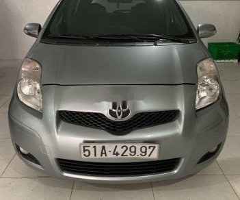 Toyota Yaris   2012 - Cần bán lại xe Toyota Yaris đời 2012, màu bạc như mới