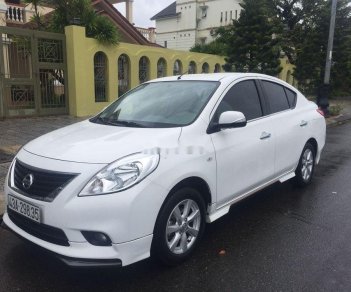 Nissan Sunny 2017 - Bán ô tô Nissan Sunny AT năm 2017, màu trắng số tự động