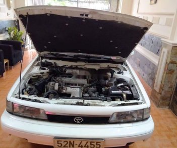 Toyota Camry 1990 - Bán Toyota Camry đời 1990, màu trắng, nhập khẩu