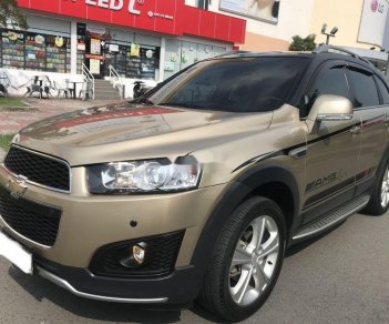 Chevrolet Captiva   2015 - Cần bán Chevrolet Captiva sản xuất năm 2015, màu vàng, số tự động