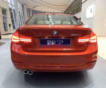 BMW 3 Series   2019 - Bán xe BMW 320i 2019, xe nhập, giá tốt