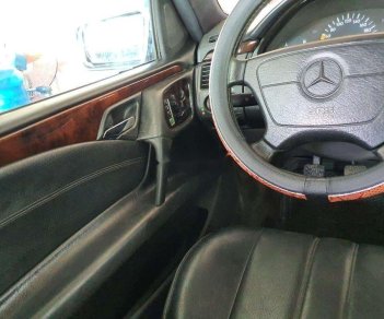 Mercedes-Benz E class   E 230  1997 - Cần bán gấp Mercedes E 230 1997, nhập khẩu nguyên chiếc