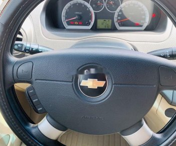 Chevrolet Aveo   2018 - Bán xe Chevrolet Aveo đời 2018, màu đỏ, mới chạy 9.700km