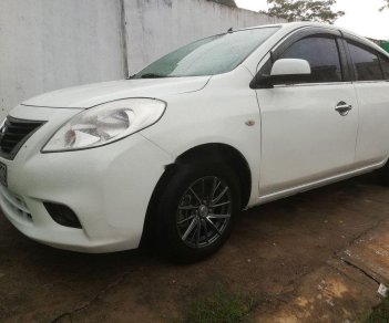 Nissan Sunny 2013 - Cần bán Nissan Sunny đời 2013, màu trắng, xe nhập chính hãng