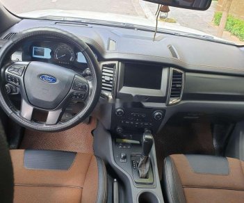 Ford Ranger 2016 - Bán Ford Ranger sản xuất năm 2016, màu trắng, nhập khẩu xe gia đình giá tốt