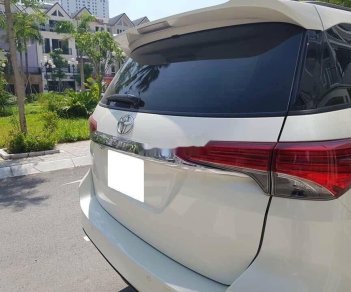 Toyota Fortuner 2017 - Bán ô tô Toyota Fortuner AT năm sản xuất 2017, màu trắng, xe nhập số tự động, giá tốt