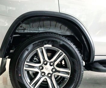 Toyota Fortuner 2019 - Bán xe Toyota Fortuner 2.4 MT đời 2019, giá tốt