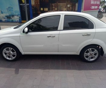 Chevrolet Aveo   MT 2017 - Bán Chevrolet Aveo MT đời 2017, giá chỉ 300 triệu