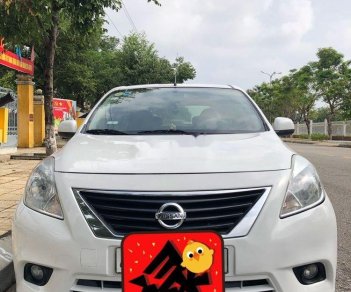 Nissan Sunny 2014 - Bán ô tô Nissan Sunny đời 2014, màu trắng, nhập khẩu nguyên chiếc xe gia đình, 265 triệu