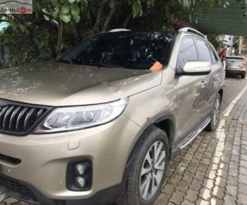 Kia Sorento DATH 2.2L 2WD 2014 - Bán Kia Sorento đời 2014, màu vàng, chính chủ