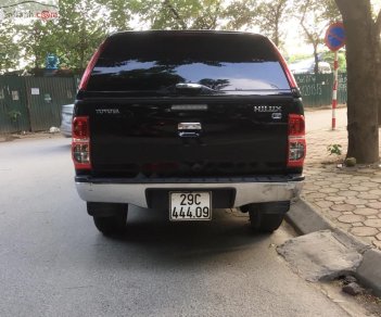 Toyota Hilux 2014 - Bán Toyota Hilux 2014, màu đen, nhập khẩu nguyên chiếc, 718tr