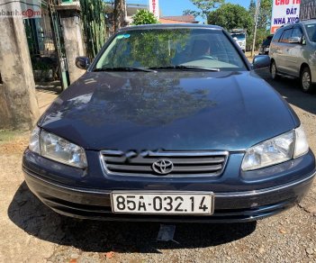 Toyota Camry GLi 2.2 2001 - Bán Toyota Camry MT năm sản xuất 2001, màu xanh lam, nhập khẩu