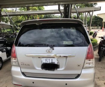 Toyota Innova V 2009 - Bán Toyota Innova V năm 2009, màu bạc số tự động