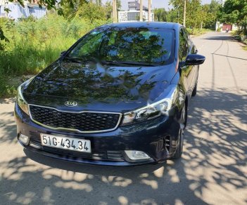 Kia Cerato 2017 - Cần bán Kia Cerato đời 2017, màu xanh lam đã đi 30.000km 