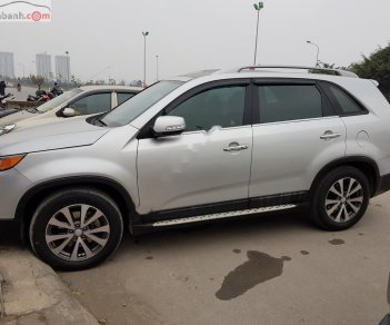 Kia Sorento GAT 2015 - Bán Kia Sorento GAT sản xuất năm 2015, màu bạc, giá tốt