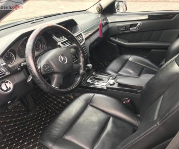 Mercedes-Benz E class   2010 - Bán xe cũ Mercedes E250 năm 2010, màu đen