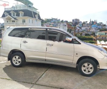 Toyota Innova J 2008 - Bán ô tô Toyota Innova J sản xuất 2008, màu bạc ít sử dụng, giá 230tr