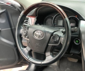 Toyota Camry Q 2014 - Cần bán xe Toyota Camry Q năm 2014, màu đen