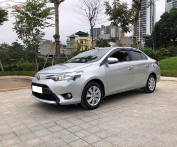 Toyota Vios 1.5E 2017 - Bán xe Toyota Vios 1.5E MT sản xuất năm 2017, màu bạc, 455tr