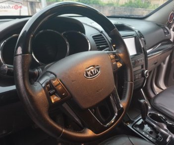 Kia Sorento GAT 2.4L 2WD 2010 - Bán Kia Sorento GAT 2.4L 2WD đời 2010, màu bạc, nhập khẩu Hàn Quốc