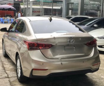 Hyundai Accent 1.4 AT 2018 - Cần bán Hyundai Accent 1.4 AT sản xuất 2018, màu vàng