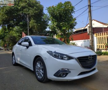 Mazda 3 1.5 AT 2016 - Bán Mazda 3 1.5 AT năm sản xuất 2016, màu trắng, số tự động, giá tốt