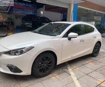 Mazda 3 1.5 AT 2016 - Cần bán Mazda 3 1.5 AT năm sản xuất 2016, màu trắng như mới