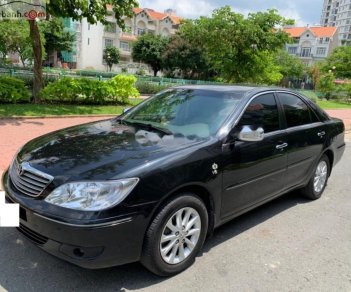 Toyota Camry 3.0V 2004 - Bán Toyota Camry 3.0V đời 2004, màu đen số tự động