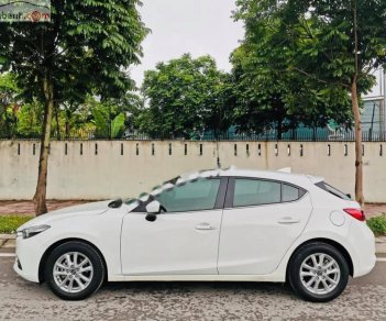 Mazda 3 2017 - Bán Mazda 3 1.5 AT đời 2017, màu trắng, chính chủ, 612tr