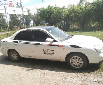 Daewoo Nubira II 2.0 2000 - Bán Daewoo Nubira 2.0 2000, màu trắng, giá chỉ 70 triệu