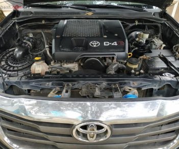 Toyota Hilux   2012 - Cần bán Toyota Hilux 3.0G 4x4 MT đời 2012, màu đen, nhập khẩu  