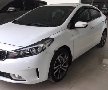 Kia Cerato 2.0 AT 2018 - Bán Kia Cerato 2.0 AT sản xuất năm 2018, màu trắng  