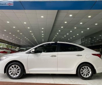 Hyundai Accent 1.4 MT 2018 - Cần bán xe Hyundai Accent 1.4 MT năm 2018, màu trắng