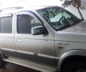 Ford Everest 2005 - Bán Ford Everest đời 2005, màu bạc xe nguyên bản