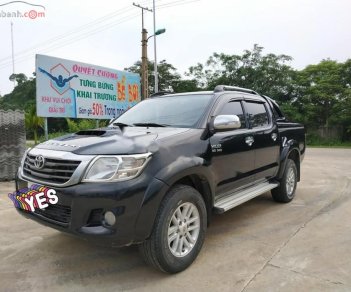 Toyota Hilux   2012 - Cần bán Toyota Hilux 3.0G 4x4 MT đời 2012, màu đen, nhập khẩu  