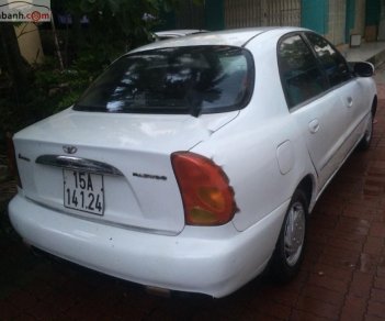 Daewoo Lanos 2001 - Cần bán Daewoo Lanos SX đời 2001, màu trắng còn mới, giá 49tr