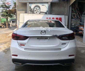 Mazda 6 2019 - Bán Mazda 6 2.0AT Premium 2019, màu trắng