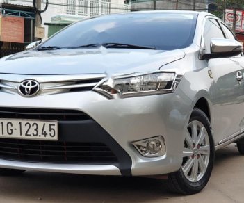 Toyota Vios 1.5E 2017 - Bán Toyota Vios 1.5E sản xuất 2017, màu bạc chính chủ