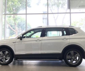 Volkswagen Tiguan 2019 - 600 triệu mang xe Đức Volkswagen Tiguan AllSpace nhập khẩu về nhà, tháng 11 giảm ngay 80 triệu và nhiều quà tặng