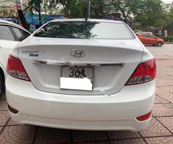 Hyundai Accent 2015 - Bán ô tô Hyundai Accent AT 2015, màu trắng, xe nhập số tự động, 465 triệu