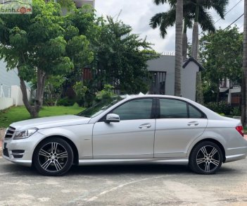 Mercedes-Benz C class   2014 - Bán Mercedes C200 đời 2014, màu bạc, 735tr