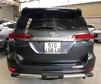 Toyota Fortuner 2017 - Bán Toyota Fortuner đời 2017, màu xám, nhập khẩu