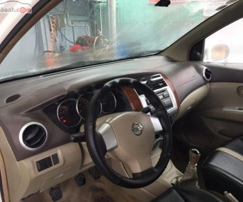 Nissan Grand livina 2011 - Cần bán Nissan Grand Livina sản xuất 2011 xe nguyên bản