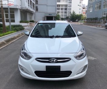 Hyundai Accent 1.4 AT 2015 - Bán Hyundai Accent 1.4 AT sản xuất năm 2015, màu trắng, xe nhập  