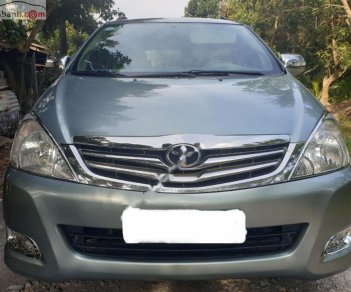 Toyota Innova J 2008 - Bán Toyota Innova J năm sản xuất 2008, màu xám xe gia đình