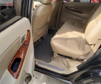 Toyota Innova 2007 - Cần bán Toyota Innova G 2007, màu đen xe gia đình