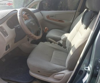 Toyota Innova J 2008 - Bán Toyota Innova J năm sản xuất 2008, màu xám xe gia đình