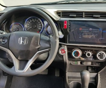 Honda City 2016 - Cần bán gấp Honda City sản xuất 2016, màu trắng xe nguyên bản