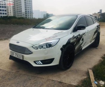 Ford Focus   2016 - Bán xe cũ Ford Focus Titanium 1.5L sản xuất năm 2016, màu trắng